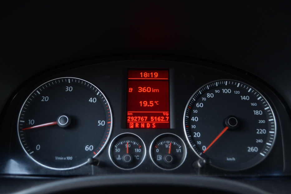 Продам Volkswagen Caddy пасс. 2007 года в Киеве