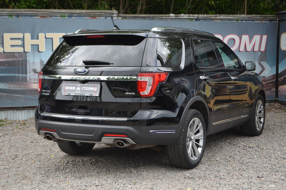 Продам Ford Explorer 2018 года в Киеве