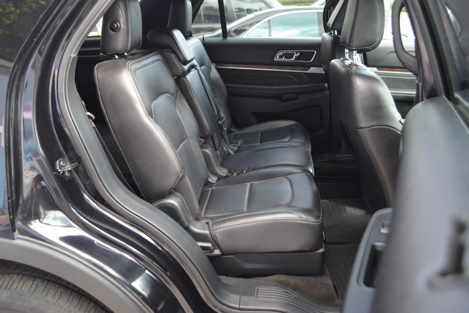 Продам Ford Explorer 2018 года в Киеве