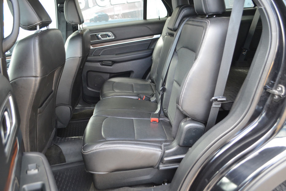 Продам Ford Explorer 2018 года в Киеве
