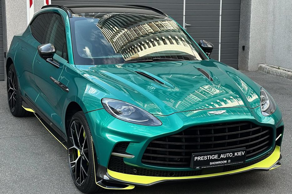 Продам Aston Martin DBS DBX 707 AMR 24 2025 года в Киеве