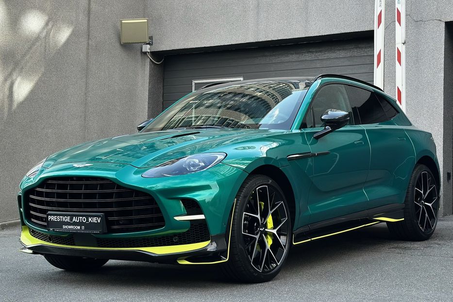 Продам Aston Martin DBS DBX 707 AMR 24 2025 года в Киеве