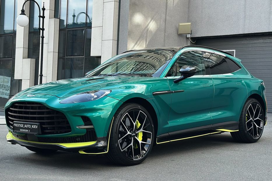 Продам Aston Martin DBS DBX 707 AMR 24 2025 года в Киеве