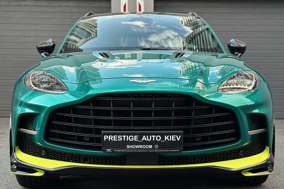 Продам Aston Martin DBS DBX 707 AMR 24 2025 года в Киеве