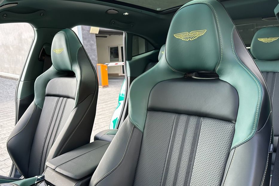 Продам Aston Martin DBS DBX 707 AMR 24 2025 года в Киеве