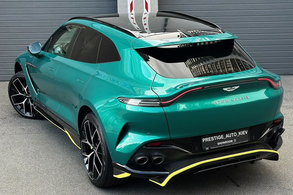 Продам Aston Martin DBS DBX 707 AMR 24 2025 года в Киеве
