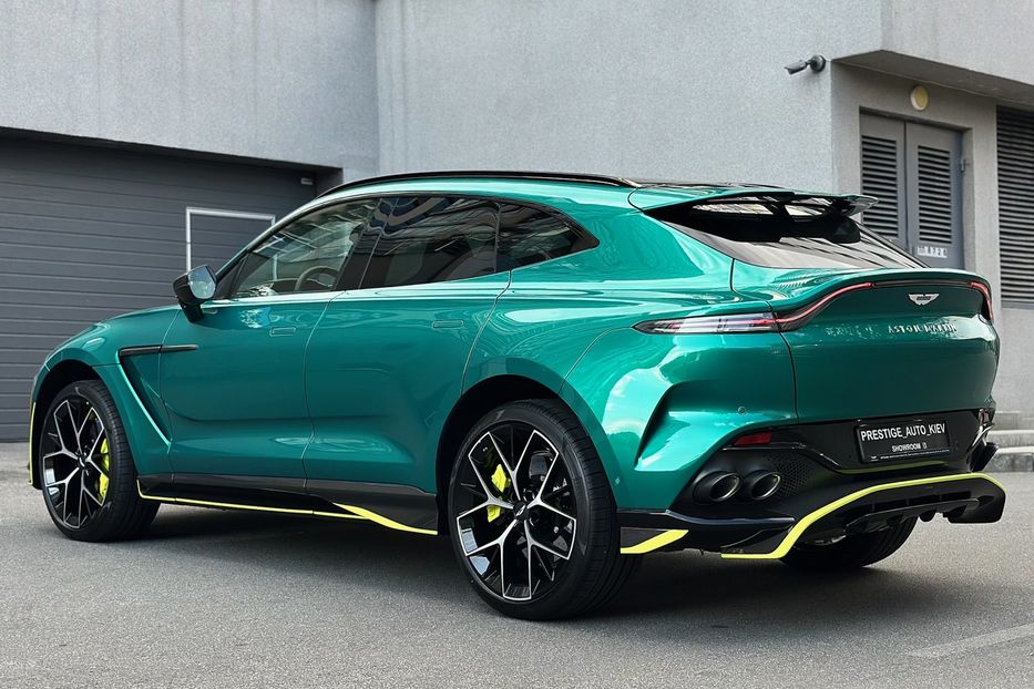 Продам Aston Martin DBS DBX 707 AMR 24 2025 года в Киеве