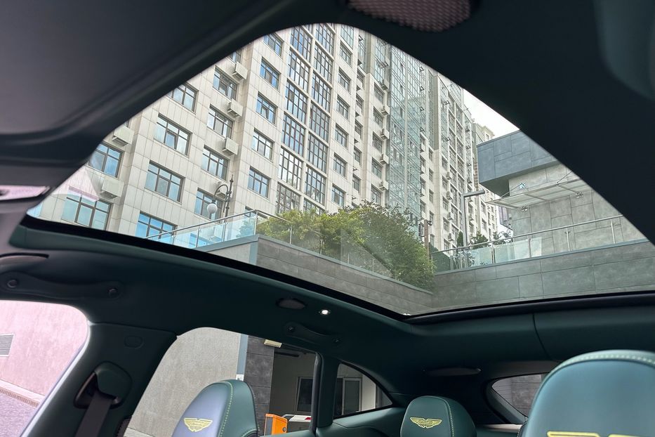 Продам Aston Martin DBS DBX 707 AMR 24 2025 года в Киеве