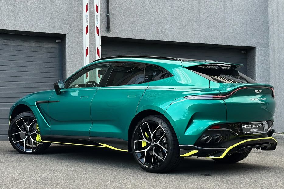 Продам Aston Martin DBS DBX 707 AMR 24 2025 года в Киеве