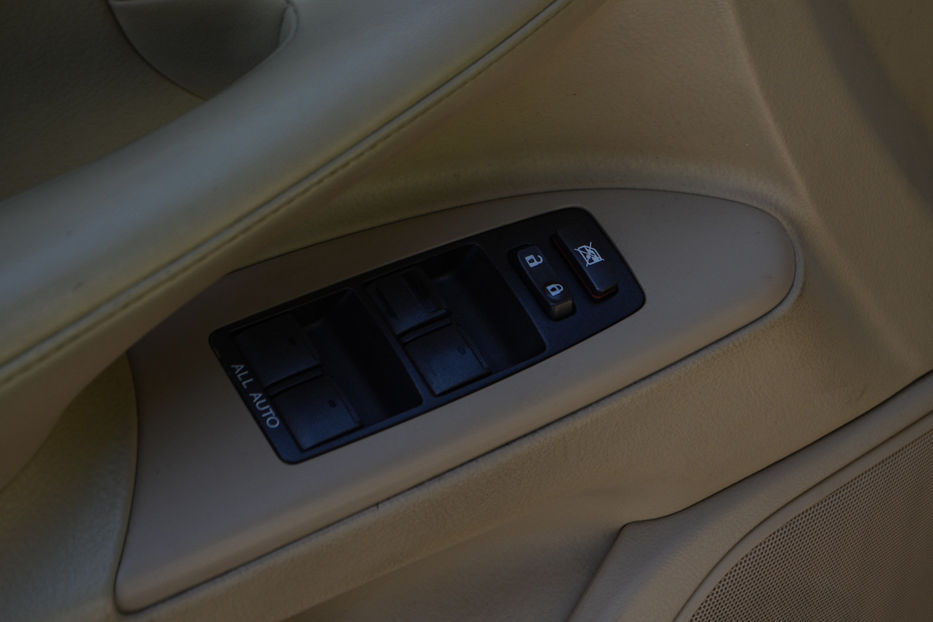 Продам Lexus LX 570 2008 года в Киеве