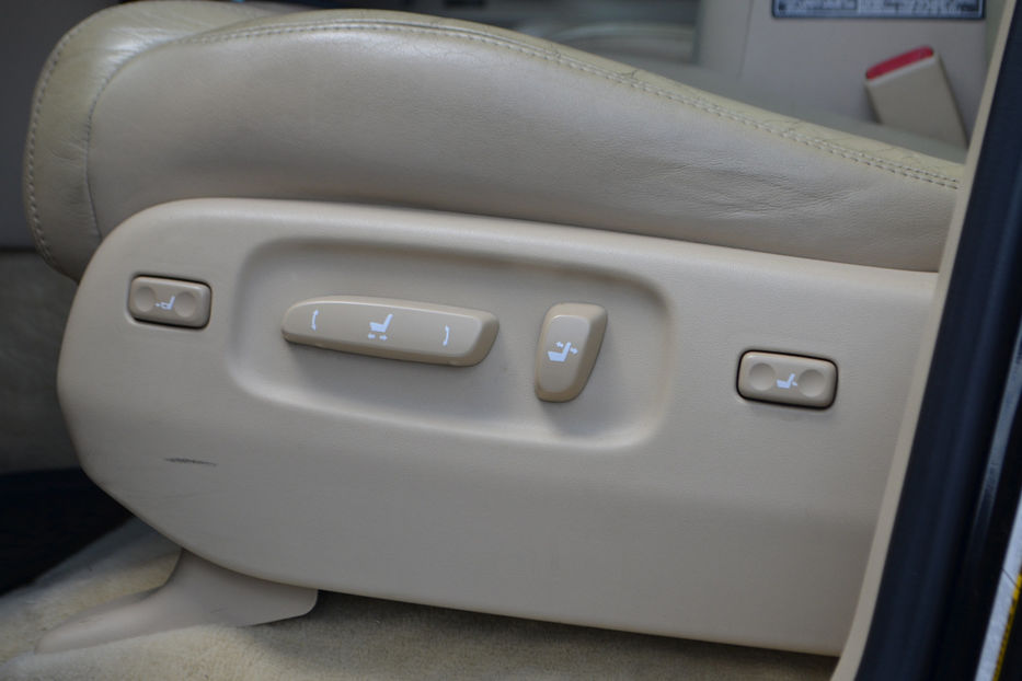 Продам Lexus LX 570 2008 года в Киеве
