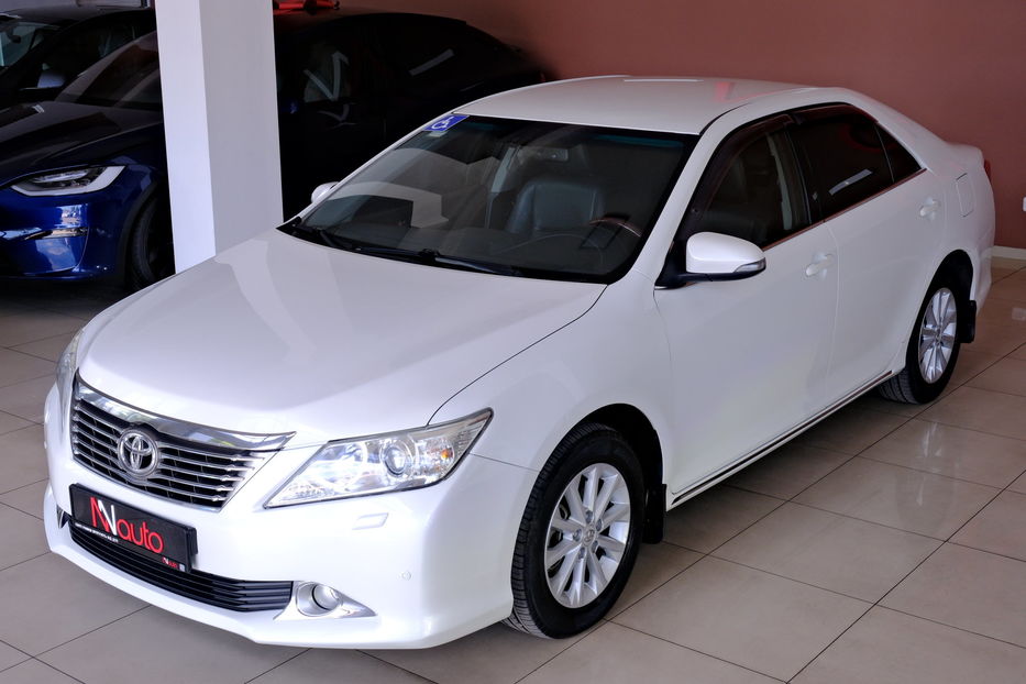 Продам Toyota Camry XV50 2012 года в Одессе