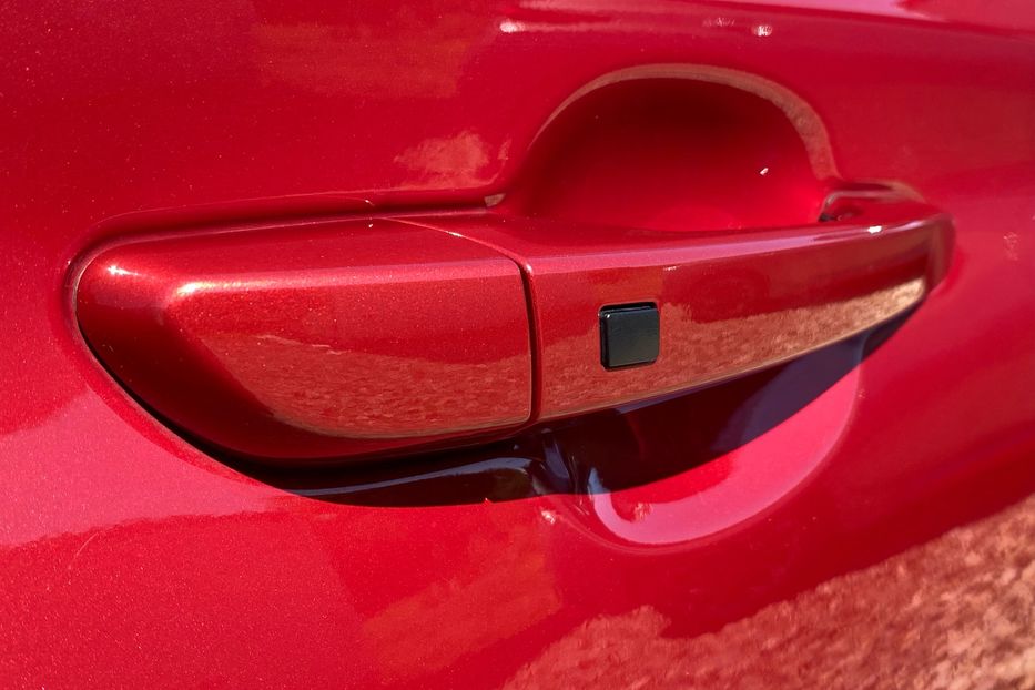 Продам Hyundai Kona 64кВт Проекція Підігрів сидінь 2021 года в Львове