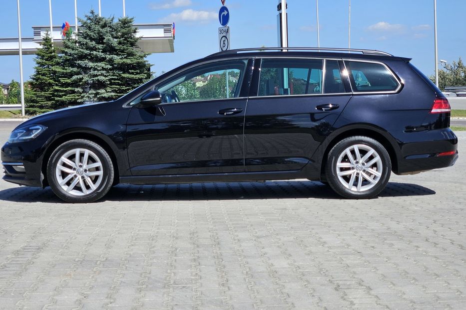 Продам Volkswagen Golf VII WEBASRO PANORAMA Comfortline  2019 года в Львове
