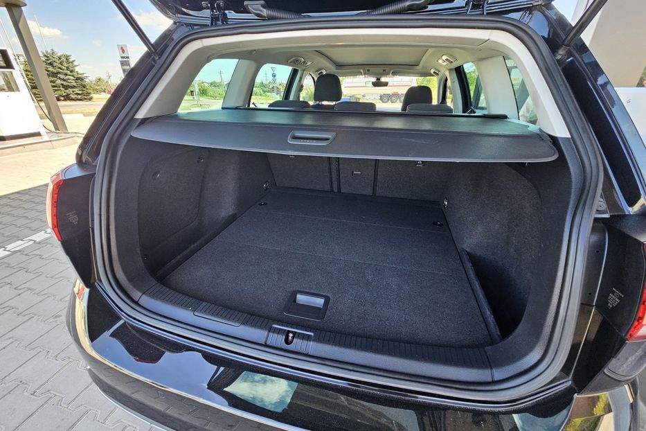 Продам Volkswagen Golf VII WEBASRO PANORAMA Comfortline  2019 года в Львове
