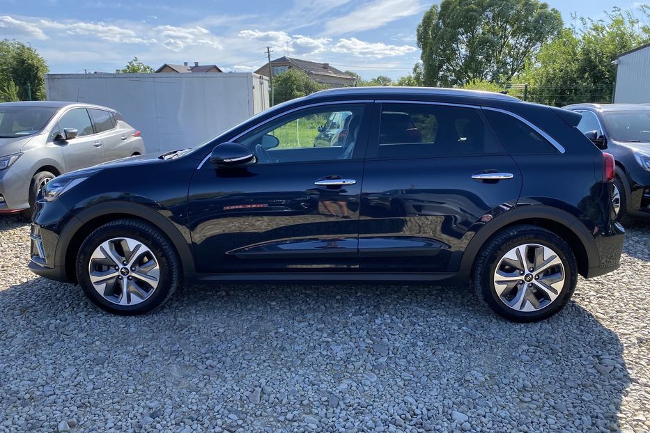 Продам Kia Niro 64кВтМакс.компл. К-т коліс  2021 года в Львове