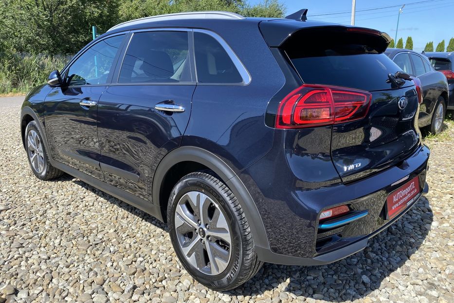 Продам Kia Niro 64кВтМакс.компл. К-т коліс  2021 года в Львове