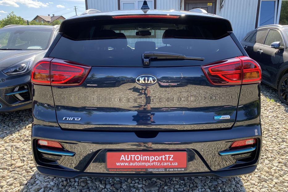 Продам Kia Niro 64кВтМакс.компл. К-т коліс  2021 года в Львове