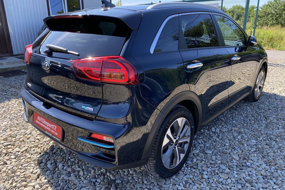Продам Kia Niro 64кВтМакс.компл. К-т коліс  2021 года в Львове