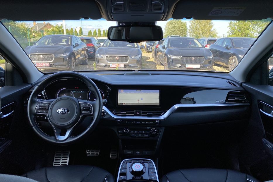 Продам Kia Niro 64кВтМакс.компл. К-т коліс  2021 года в Львове