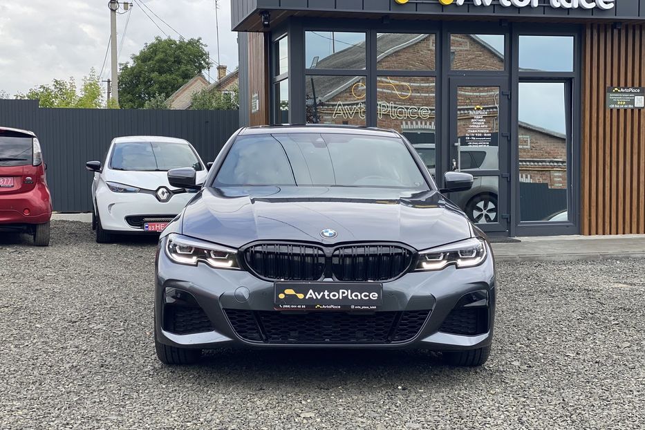 Продам BMW 330 2019 года в Луцке