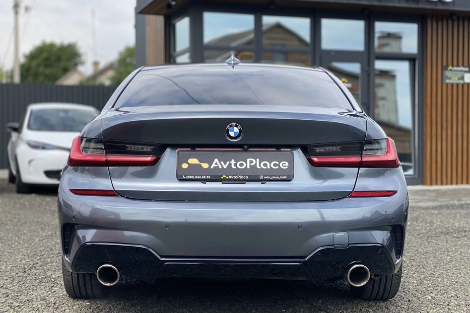Продам BMW 330 2019 года в Луцке