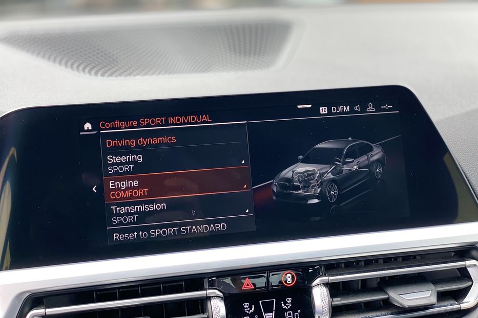 Продам BMW 330 2019 года в Луцке