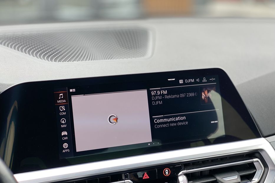 Продам BMW 330 2019 года в Луцке