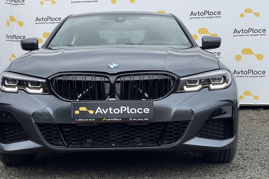 Продам BMW 330 2019 года в Луцке