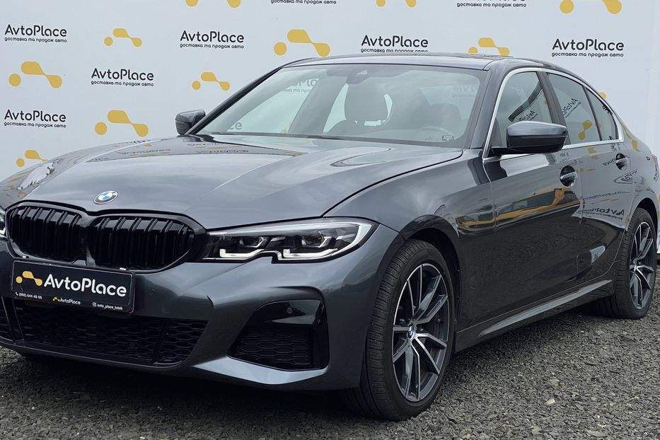 Продам BMW 330 2019 года в Луцке