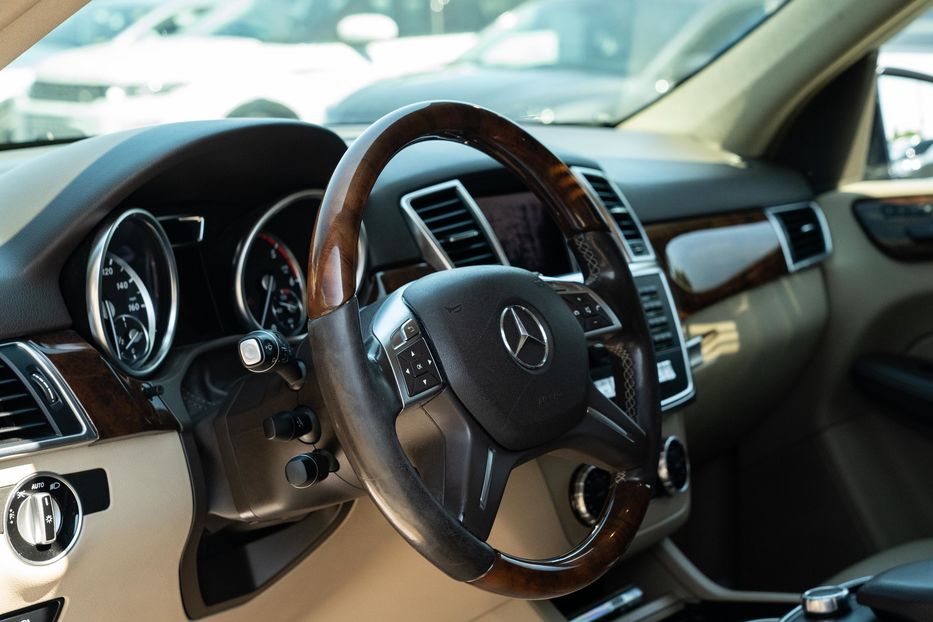 Продам Mercedes-Benz ML-Class 250 Bluetec 2014 года в Черновцах