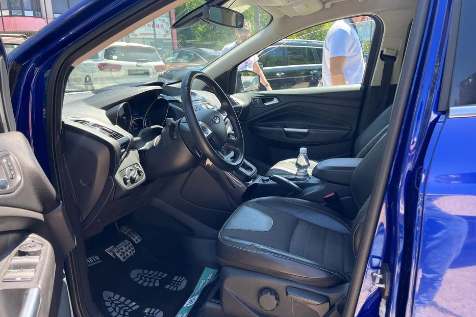 Продам Ford Kuga 2013 года в Черновцах