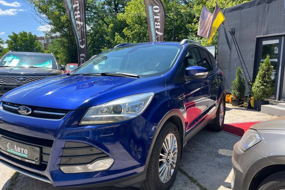 Продам Ford Kuga 2013 года в Черновцах