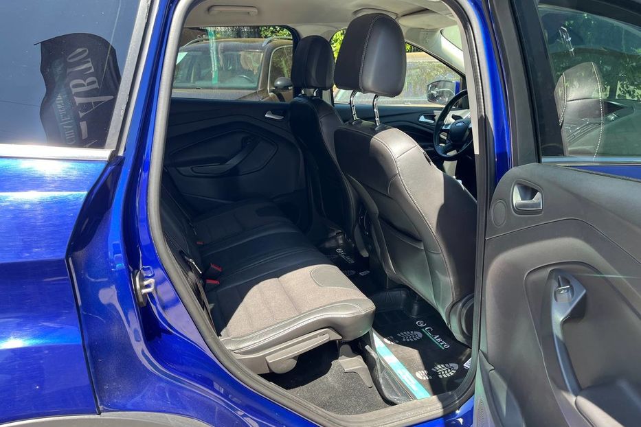 Продам Ford Kuga 2013 года в Черновцах