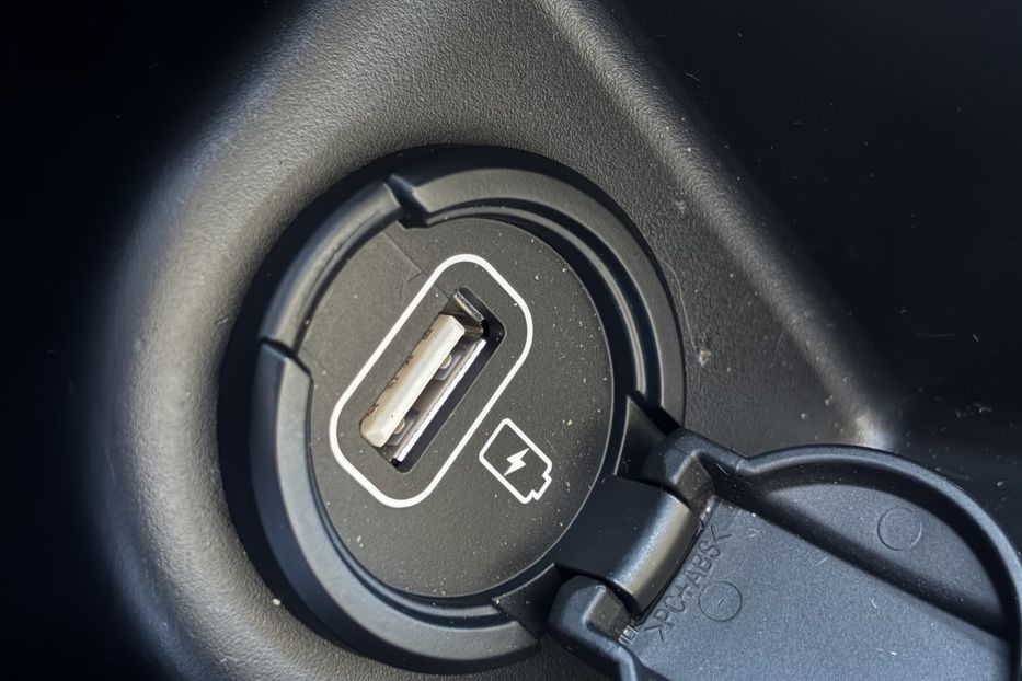 Продам Kia Niro 64квт Рестайл 2021 года в Львове
