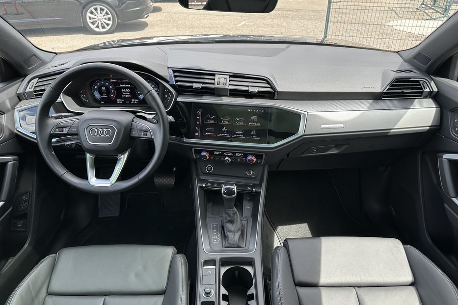Продам Audi Q3 Premium Plus S-Line 45TFSI  2024 года в Киеве