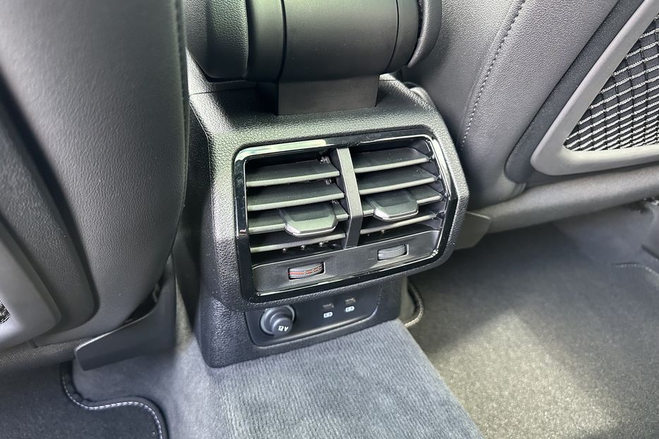 Продам Audi Q3 Premium Plus S-Line 45TFSI  2024 года в Киеве