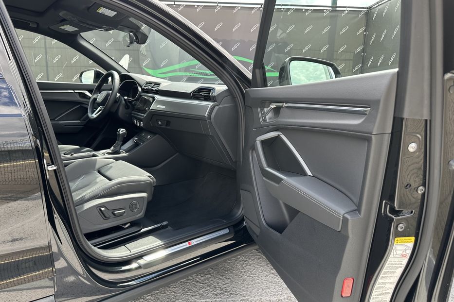 Продам Audi Q3 Premium Plus S-Line 45TFSI  2024 года в Киеве
