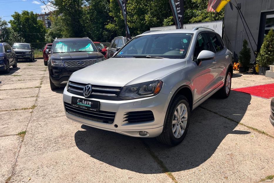 Продам Volkswagen Touareg 2011 года в Черновцах