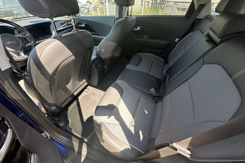 Продам Kia Niro 64 2021 года в Львове