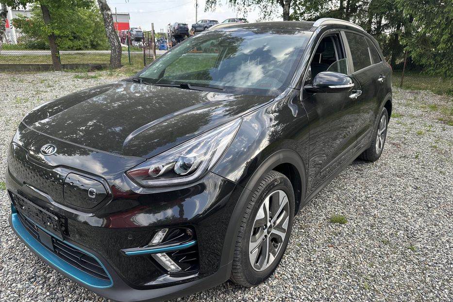 Продам Kia Niro 64квт 2021 года в Львове