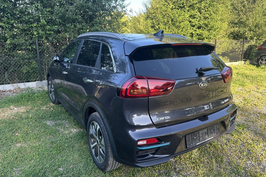 Продам Kia Niro 64квт 2020 года в Львове
