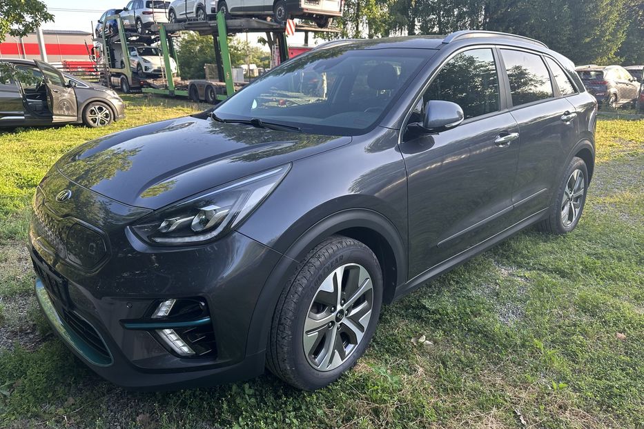 Продам Kia Niro 64квт 2020 года в Львове