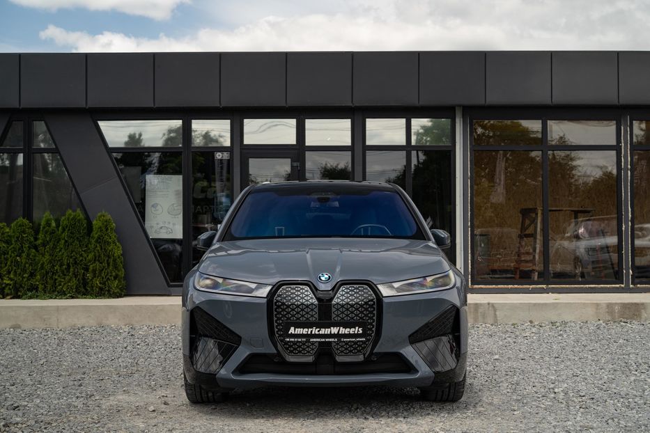 Продам BMW iX 50E xDrive 2022 года в Черновцах