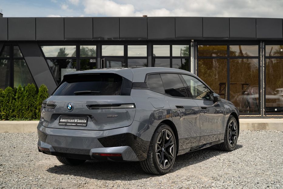 Продам BMW iX 50E xDrive 2022 года в Черновцах