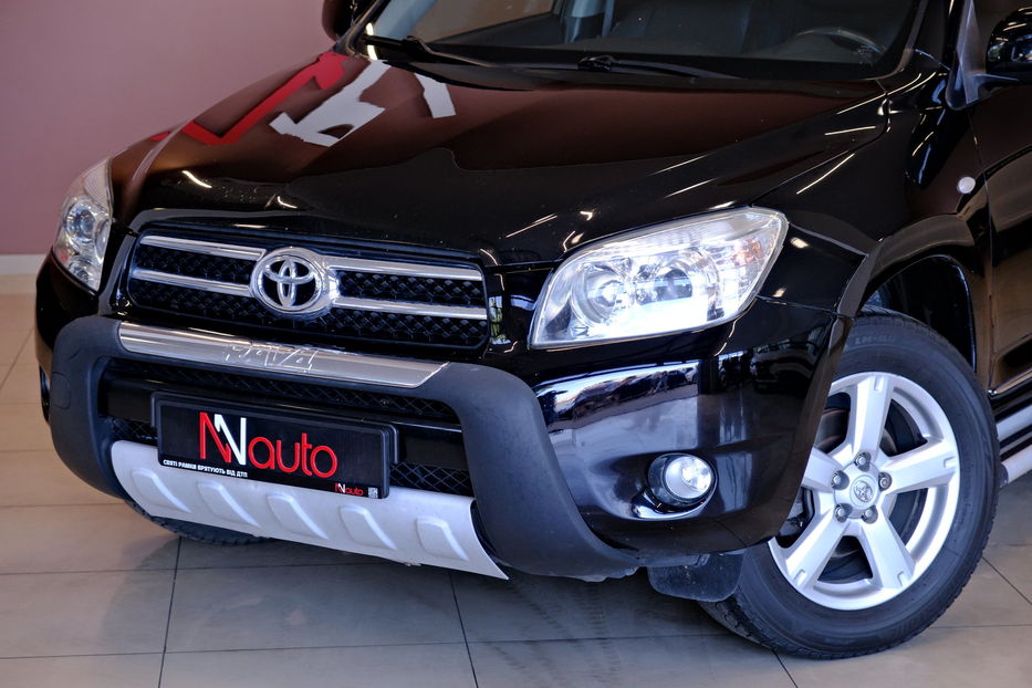 Продам Toyota Rav 4 2009 года в Одессе