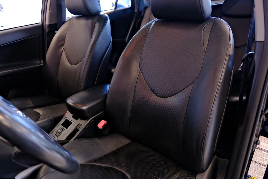Продам Toyota Rav 4 2009 года в Одессе