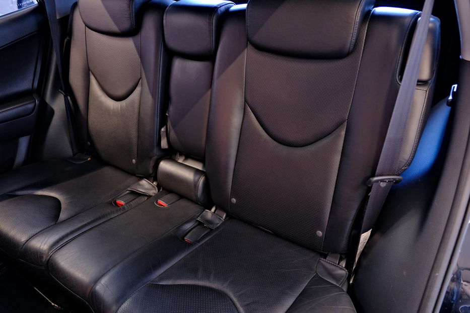 Продам Toyota Rav 4 2009 года в Одессе