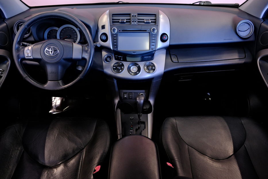Продам Toyota Rav 4 2009 года в Одессе