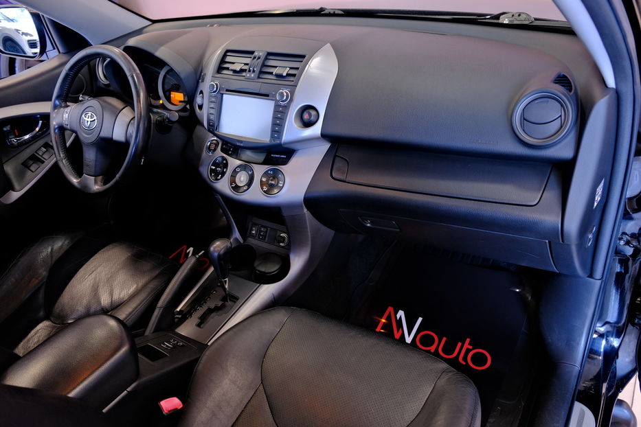 Продам Toyota Rav 4 2009 года в Одессе